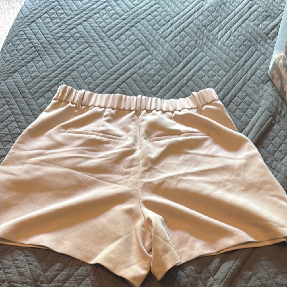 Abercrombie & Fitch High Waist Tan Shorts - Picture 3 of 3